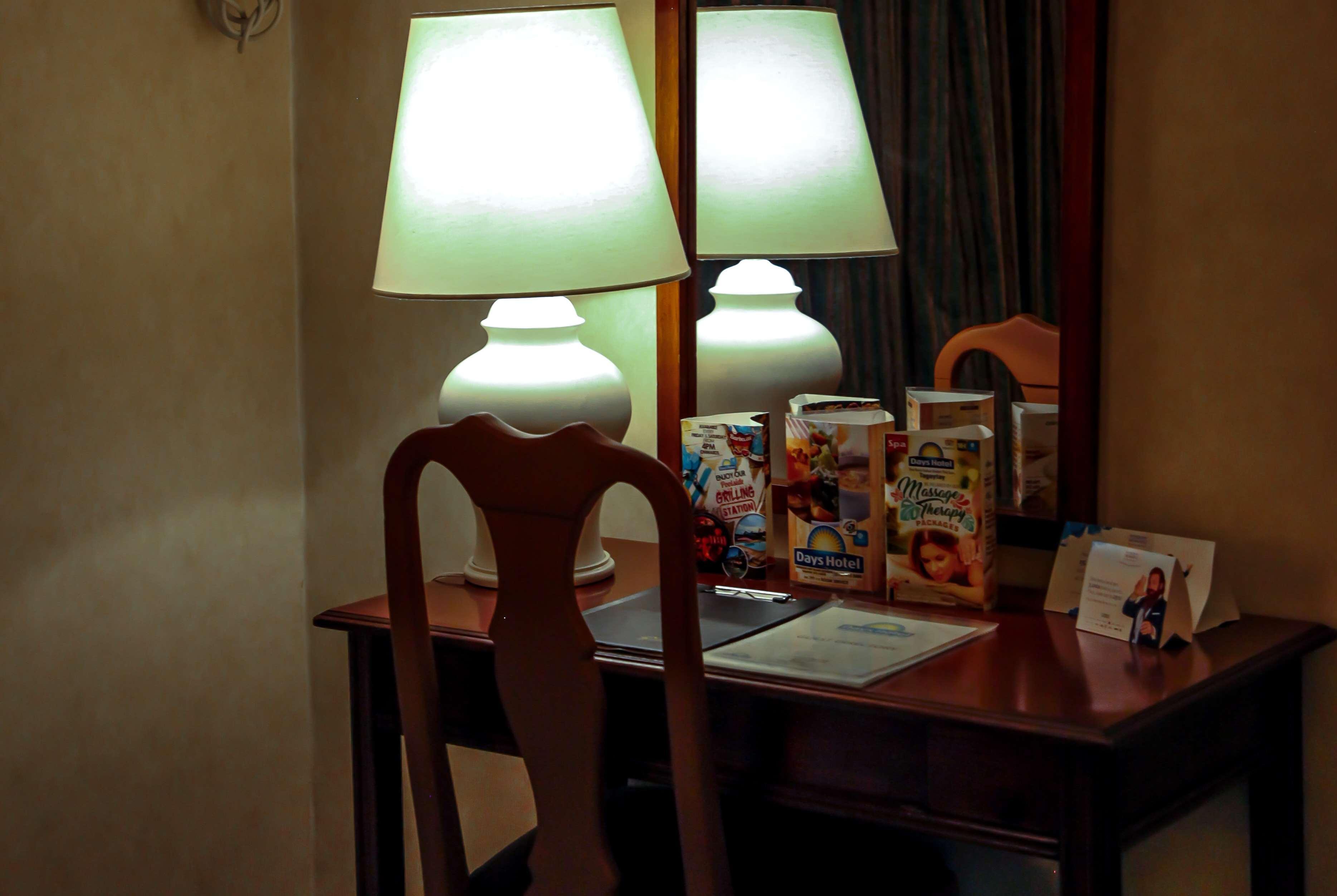 Days Hotel Tagaytay Tagaytay City Exteriér fotografie
